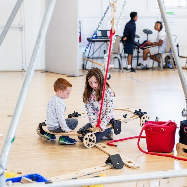 Kids playing with Rigamajig at Keystone Kidspace